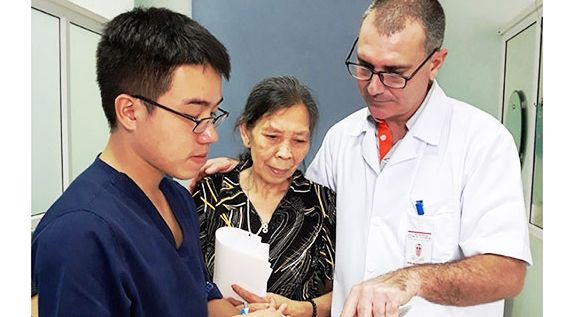 Hợp tác y tế giữa Việt Nam và Cu-ba mang lại hiệu quả cao