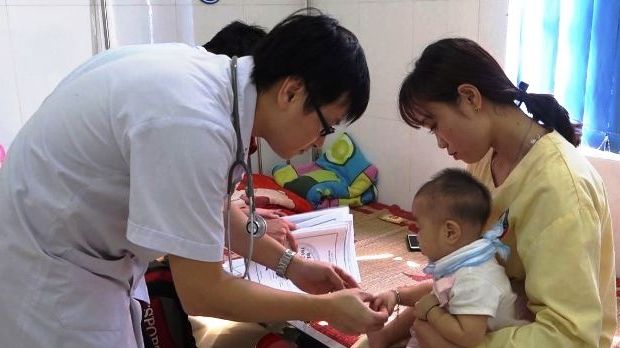 Gia tăng bệnh tay chân miệng trẻ em ở Lào Cai