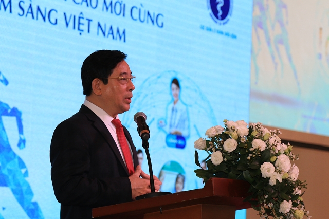 PGS, TS Lương Ngọc Khuê phát biểu tại buổi lễ.