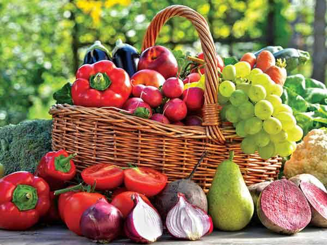 Một số loại trái cây và rau củ nên ăn vào mùa đông (Ảnh: theo boldsky).