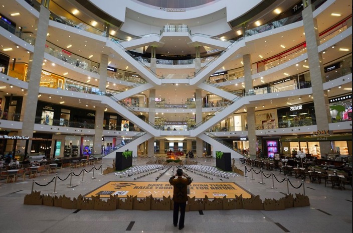 Trung tâm mua sắm vắng khách ở Kuala Lumpur, Malaysia