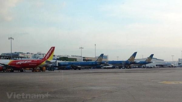 Vietnam Airlines keeps carrying Vietnamese back from Europe