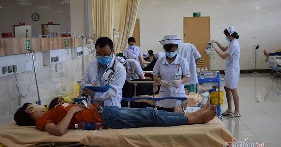 Hơn 150 công nhân ở Đồng Nai nhập viện nghi ngộ độc thực phẩm