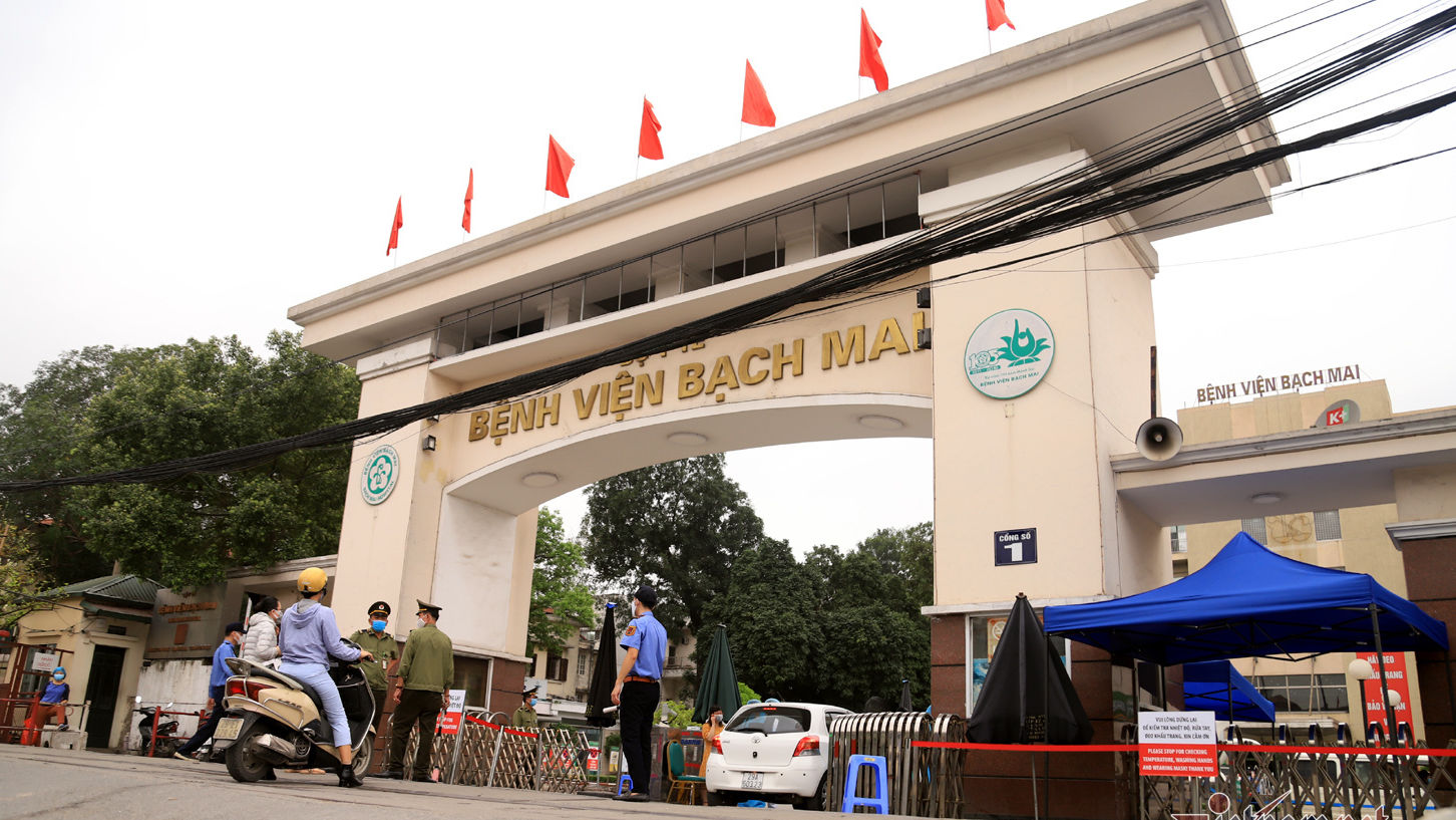 Chủ tịch Hà Nội tranh luận về nguồn lây nhiễm từ 'ổ dịch' Bạch Mai