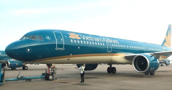 Vietnam Airlines xét nghiệm Covid-19 cho toàn bộ phi công, tiếp viên