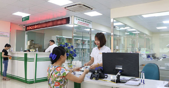 Hà Nội tạm dừng hoạt động khám chữa bệnh ngoài công lập