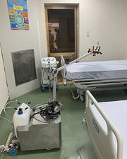 Bệnh viện dã chiến Củ Chi dùng robot khử khuẩn khu cách ly