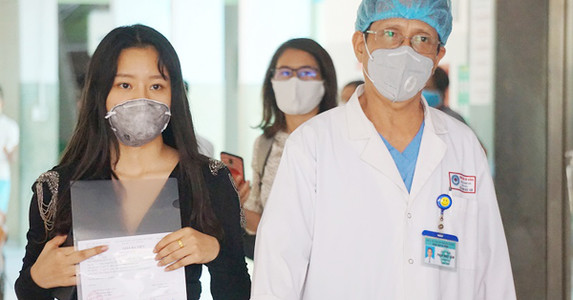 Nữ nhân viên quán rượu xuất viện, Đà Nẵng chỉ còn 1 người nhiễm Covid-19