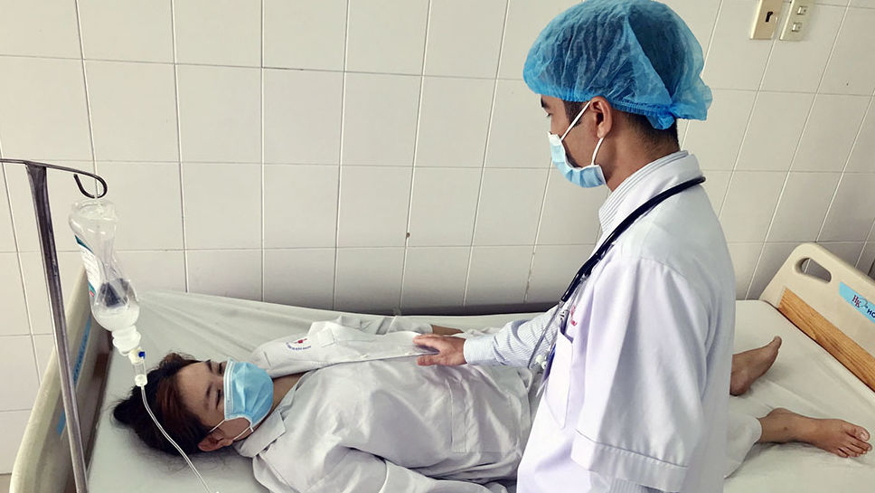 Người phụ nữ ở miền Tây suýt chết vì sốc thuốc gây mê