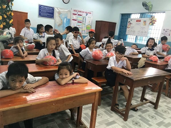 Students at a primary school in HCM City’s District 12. The city has not officially decided on a date to reopen its schools. — VNS Photo Gia Loc