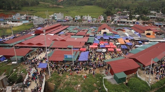 Thị trấn Đồng Văn bị phong tỏa