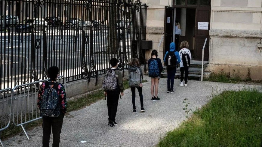 70 ca nhiễm Covid-19 tại các trường học Pháp sau khi mở cửa trở lại