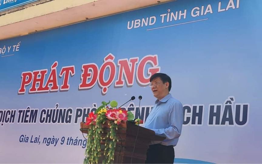 GS, TS Nguyễn Thanh Long phát biểu tại lễ phát động.