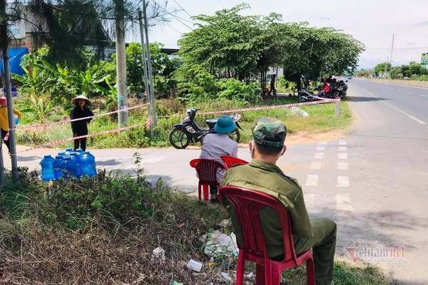 Xóm Bàu, xã Gio Châu, huyện Gio Linh bị phong tỏa vì có nguy cơ cao