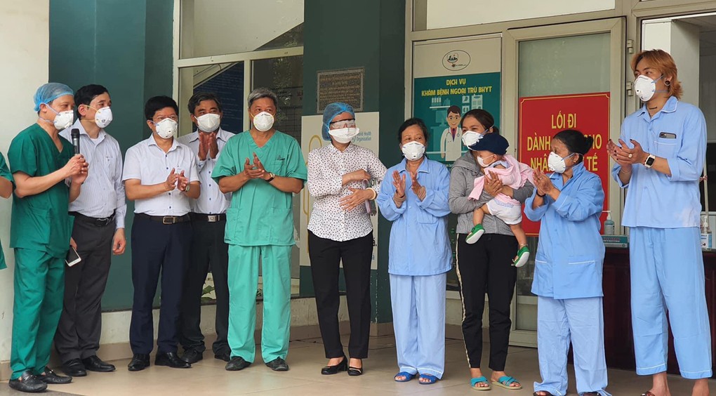 10 bệnh nhân ở Bệnh viện dã chiến Hòa Vang khỏi Covid-19