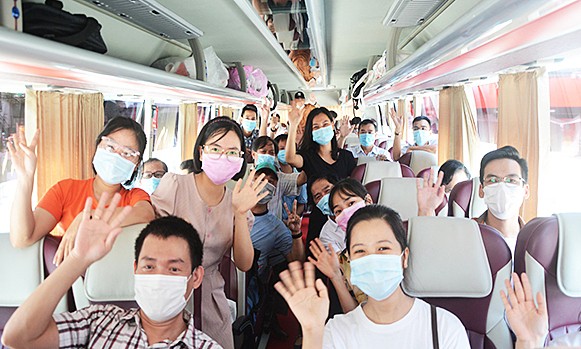 62 y bác sĩ chi viện rời Đà Nẵng