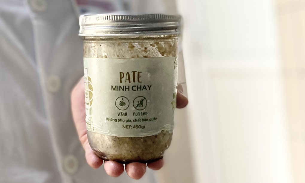 Pate Minh Chay, nguyên nhân gây ngộ độc cho nhiều người. Ảnh: Lê Hoàng