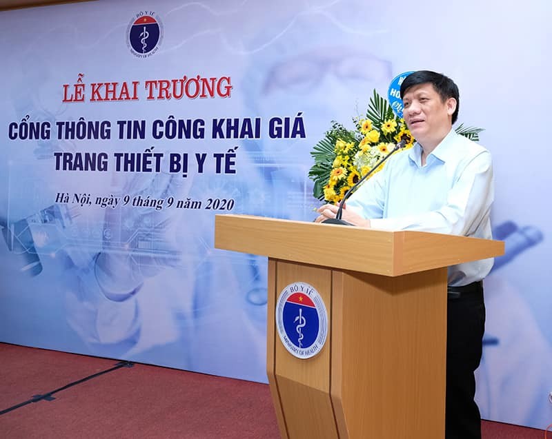 GS, TS Nguyễn Thanh Long phát biểu tại buổi lễ.