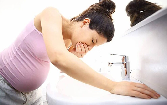 Đột ngột hết ốm nghén thai kỳ có nguy hiểm?