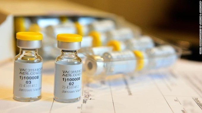 Johnson & Johnson dừng thử nghiệm vaccine nCoV