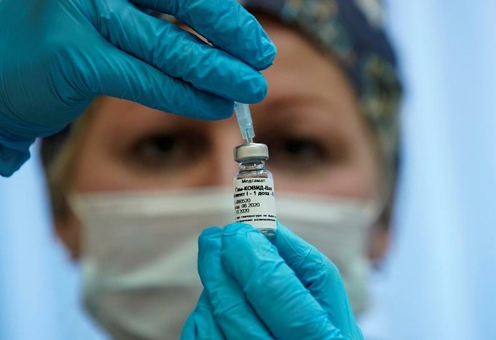 Nga tuyên bố vaccine Sputnik V hiệu quả 90%