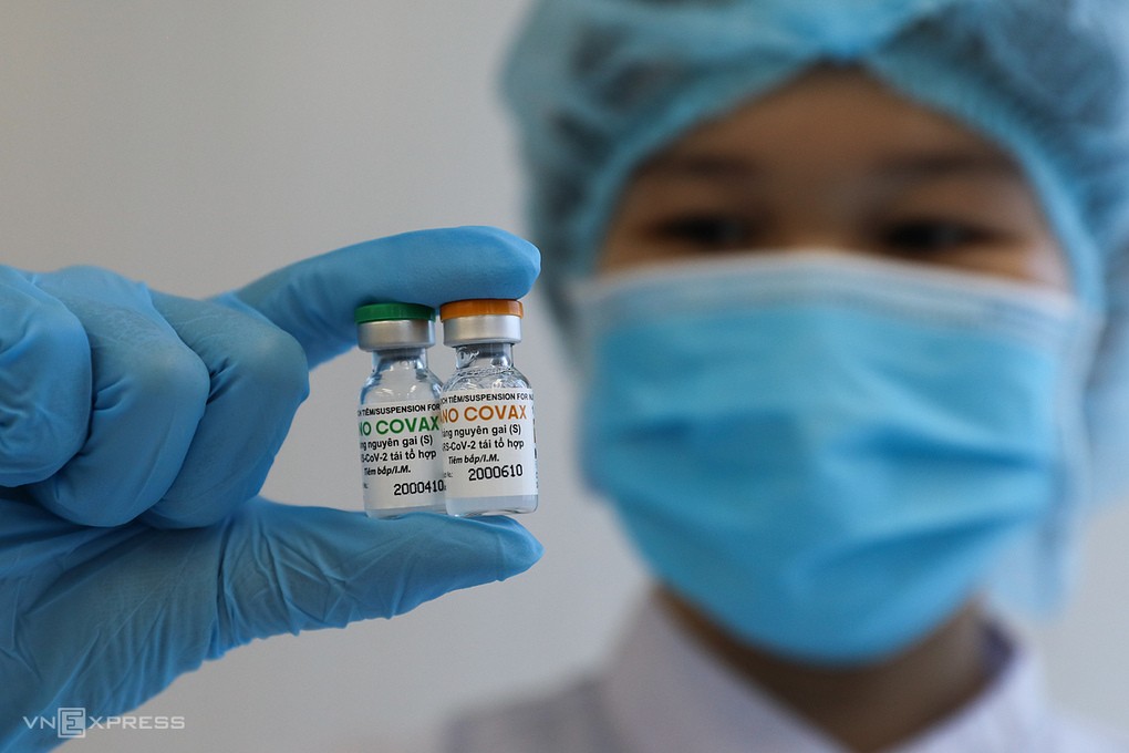 Vaccine Nanocovax giá 120.000 đồng một liều
