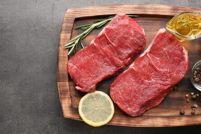 Ăn ít thịt đỏ giảm nguy cơ bệnh tim mạch