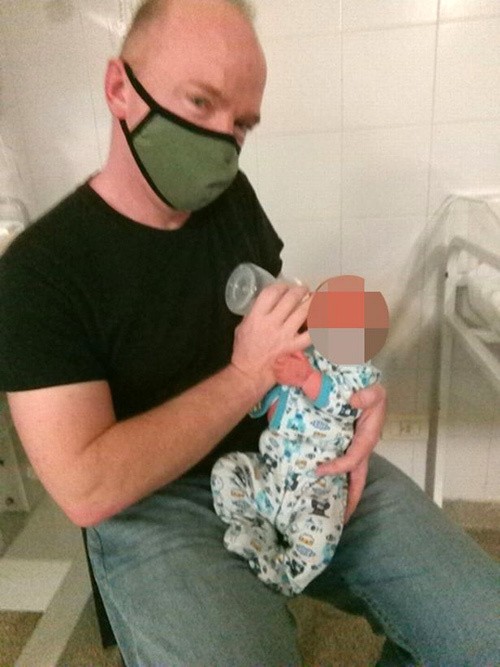 Joe Donor say mê với việc hiến tặng tinh trùng khắp thế giới