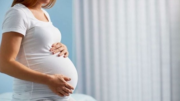 Có nên ngừng điều trị viêm gan B để mang thai?