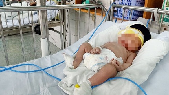 Bé trai sơ sinh bị bỏ rơi tại Bệnh viện Vũng Tàu