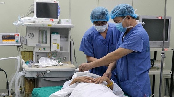 Bệnh viện Bạch Mai phải thay đổi nhưng không được để nhân tài đi hết