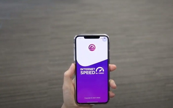 Ứng dụng i-Speed được triển khai trên cả hai nền tảng iOS và Android