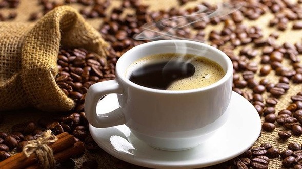 Thời điểm uống cà phê gây hại cho sức khỏe