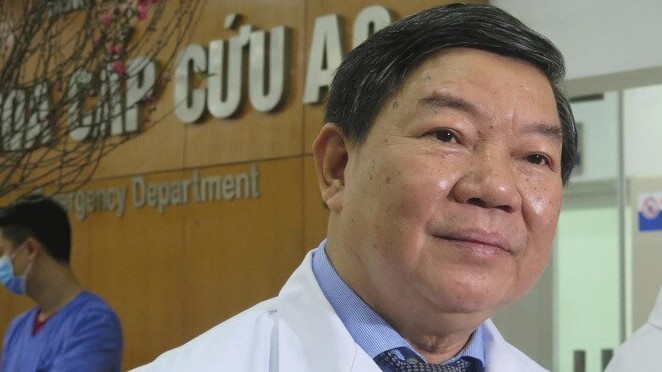 Cựu Giám đốc Bệnh viện Bạch Mai nhận bao nhiêu tiền vụ "thổi giá" thiết bị?