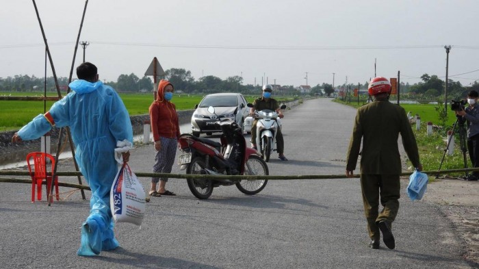 Thôn Quan Nhân, xã Đạo Lý, huyện Lý Nhân (Hà Nam) bị phong tỏa sau khi có BN 2899