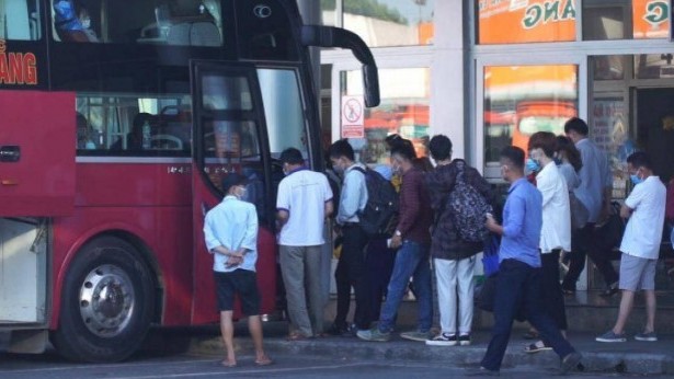Đà Nẵng tạm dừng hoạt động vận tải khách đến 6 tỉnh, thành