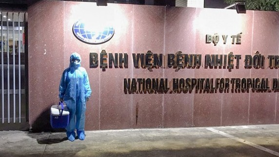 Nhiều bệnh nhân Covid-19 ở Hà Nội cần tiếp máu