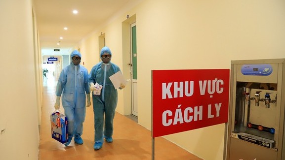 Từ 1/7, Việt Nam thí điểm cách ly 7 ngày với hành khách có hộ chiếu vắc xin