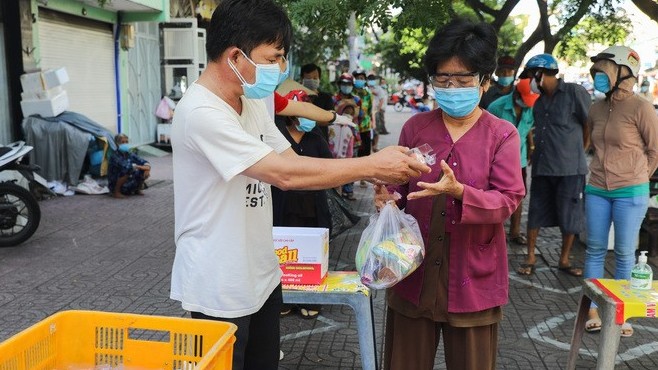 Vietnam mulls another $1.13 bln pandemic support package