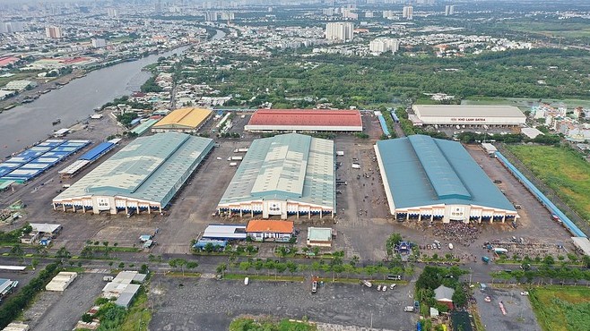 Covid shuts HCMC’s biggest wholesale market