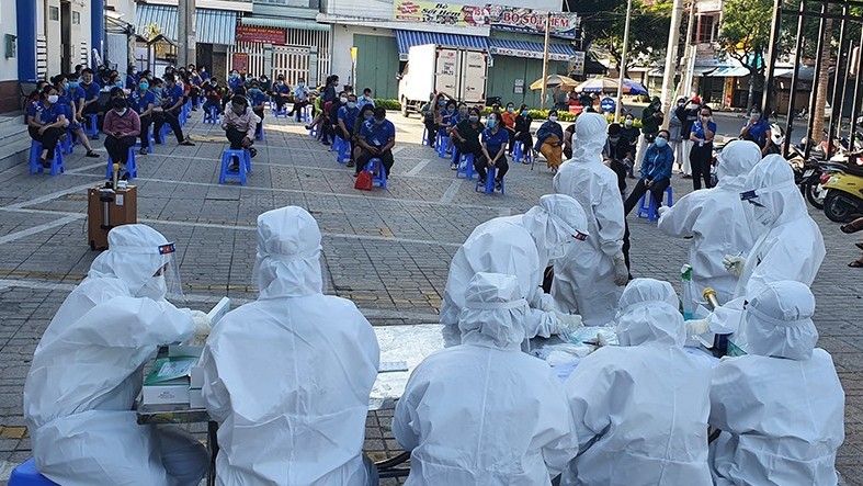 Phú Yên thêm 29 người nhiễm nCoV, nhiều ca liên quan ổ dịch chợ Màng Màng