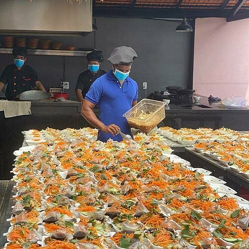 Robin Deepu prepares meals in his Indian restaurant in Saigon's District 2. Photo courtesy of Robin Deepu.