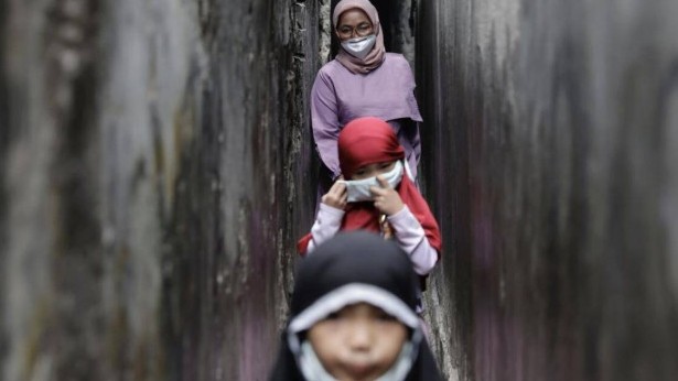 Indonesia: Tỉ lệ trẻ em tử vong vì Covid-19 cao nhất thế giới
