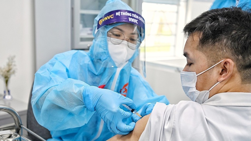 Trade associations want to buy vaccines from UAE for members’ employees