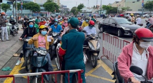 Người dân không tự di chuyển khỏi nơi cư trú đến khi hết giãn cách