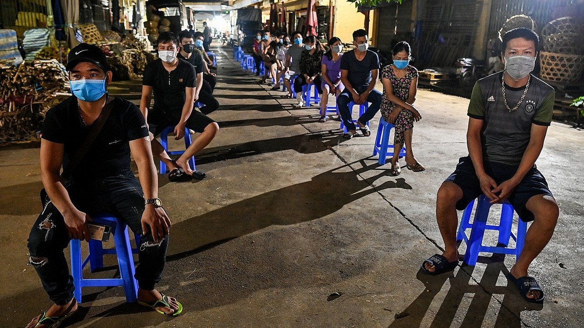 Hanoi closes two more wholesale markets over new Covid cases