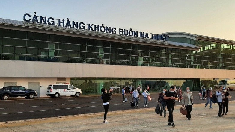 Tạm dừng bay thương mại TP Hồ Chí Minh - Buôn Ma Thuột