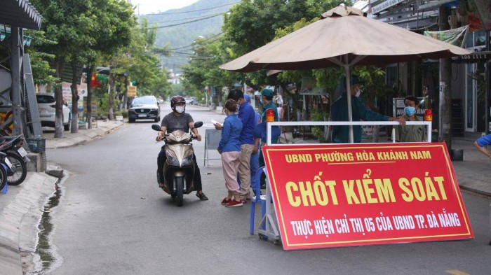 Từ 8h ngày 16/8, Đà Nẵng yêu cầu mọi người dân tuyệt đối không được ra khỏi nhà