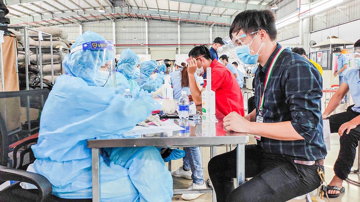30 cán bộ y tế Sơn La tăng cường chống dịch tại TP Hồ Chí Minh