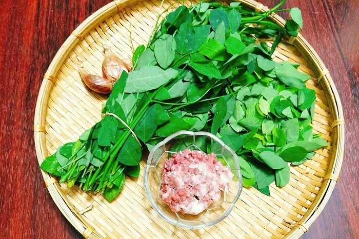 Rau ngót còn có hàm lượng vitamin A và C cao.